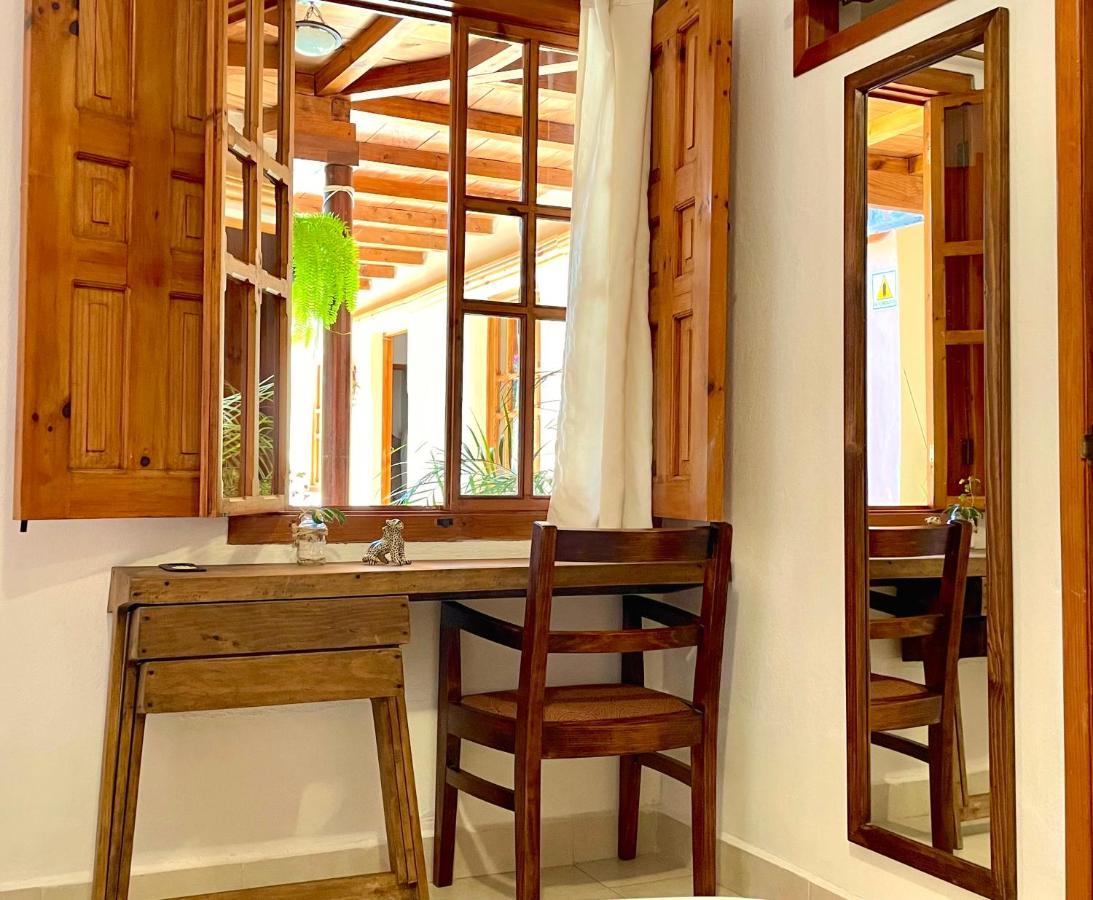 Hotel Casa Azabache San Cristóbal de Las Casas Dış mekan fotoğraf